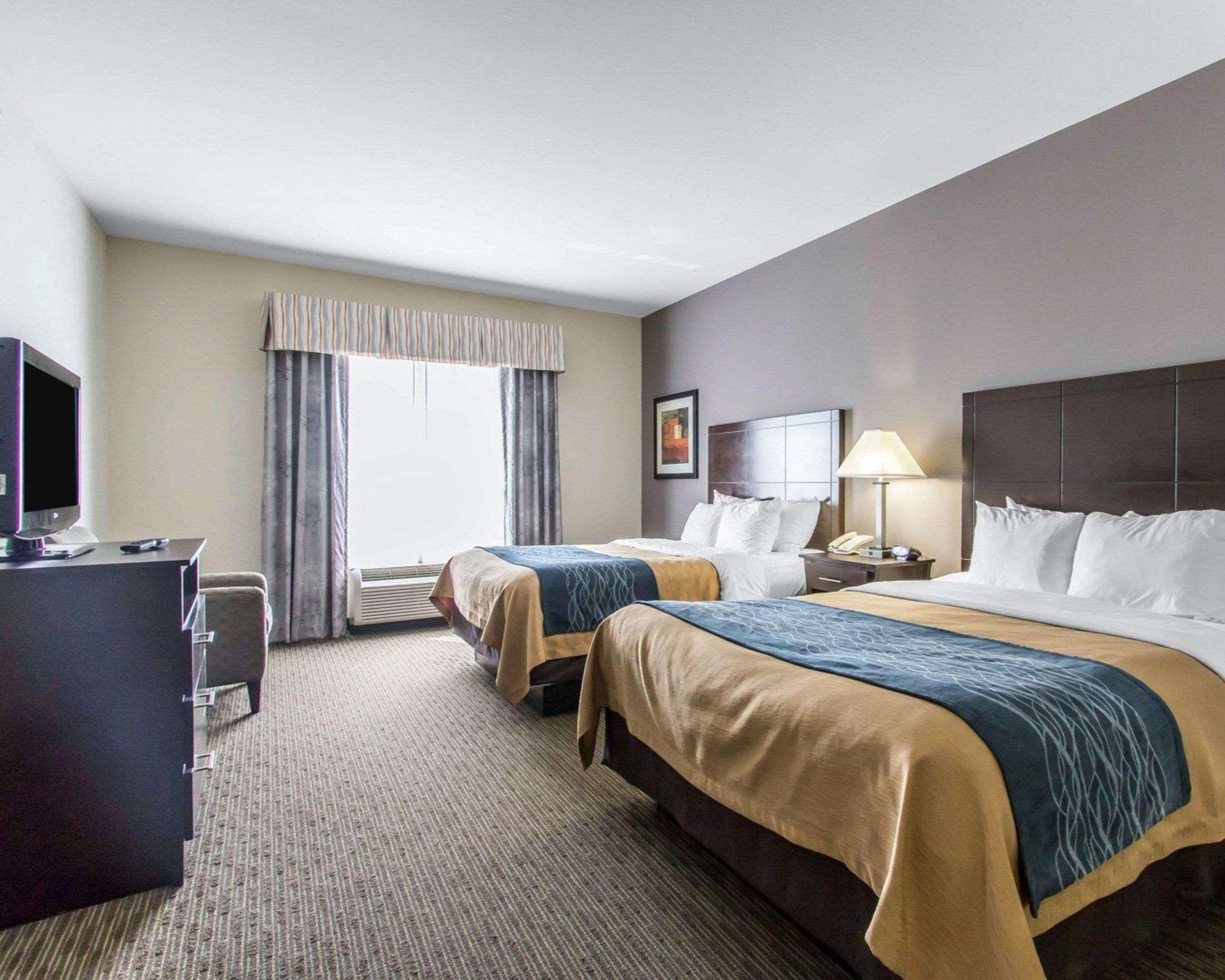 Comfort Inn & Suites Oklahoma City West - I-40 Экстерьер фото