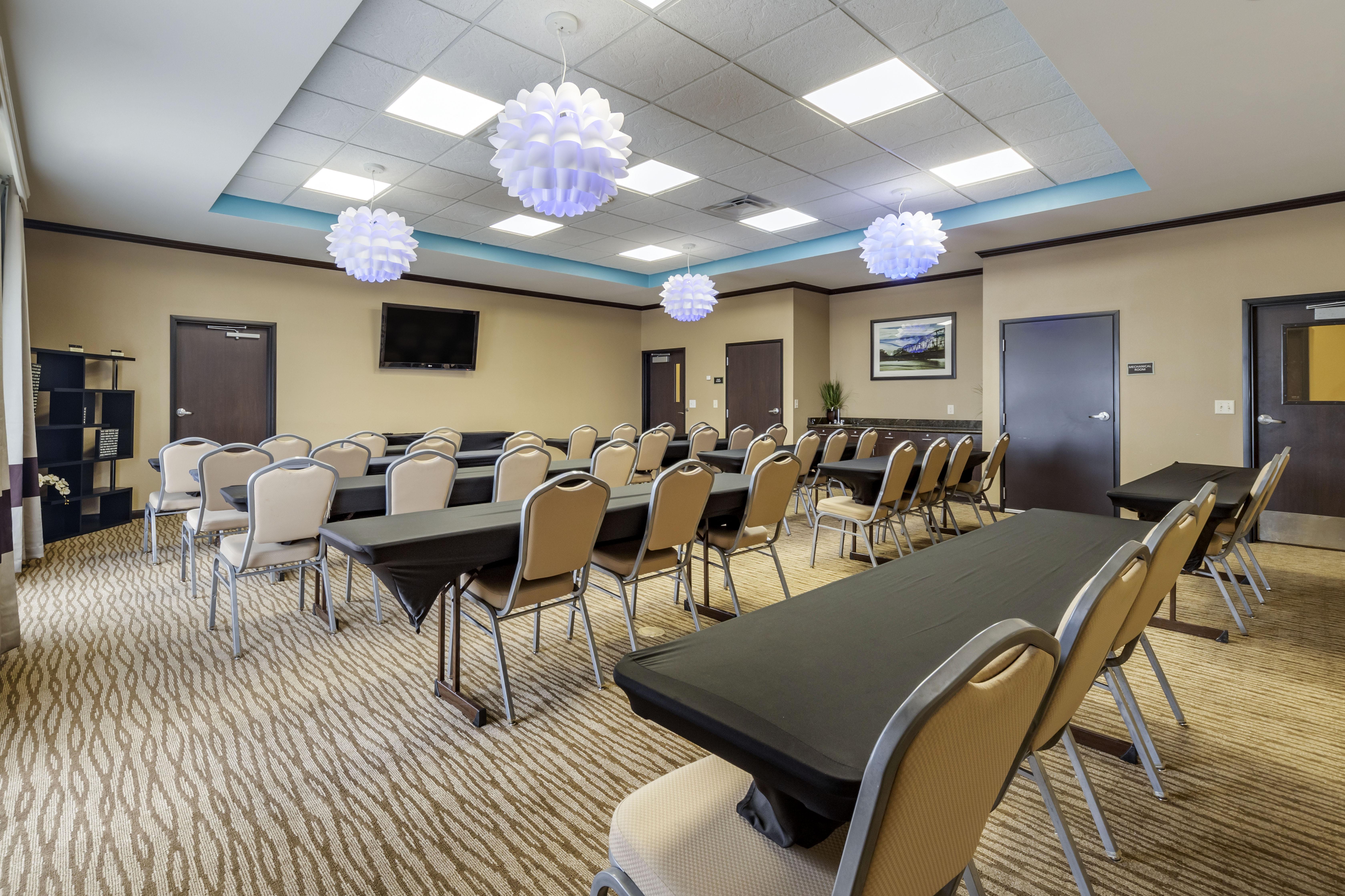 Comfort Inn & Suites Oklahoma City West - I-40 Экстерьер фото